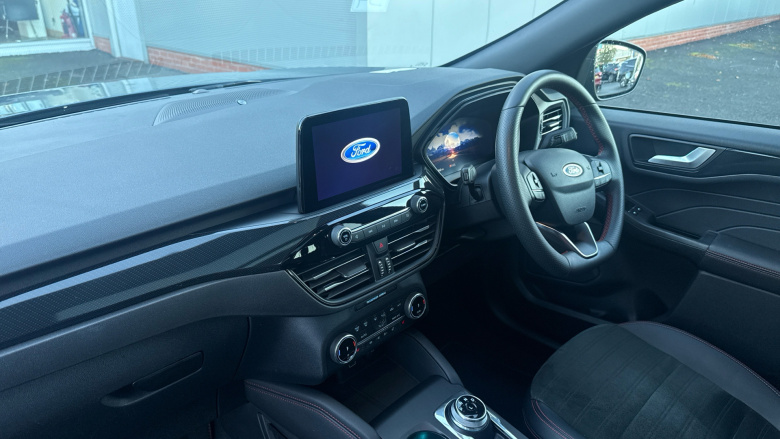 Ford Kuga 2.5 PHEV Black Package Edition 5dr CVT Estate